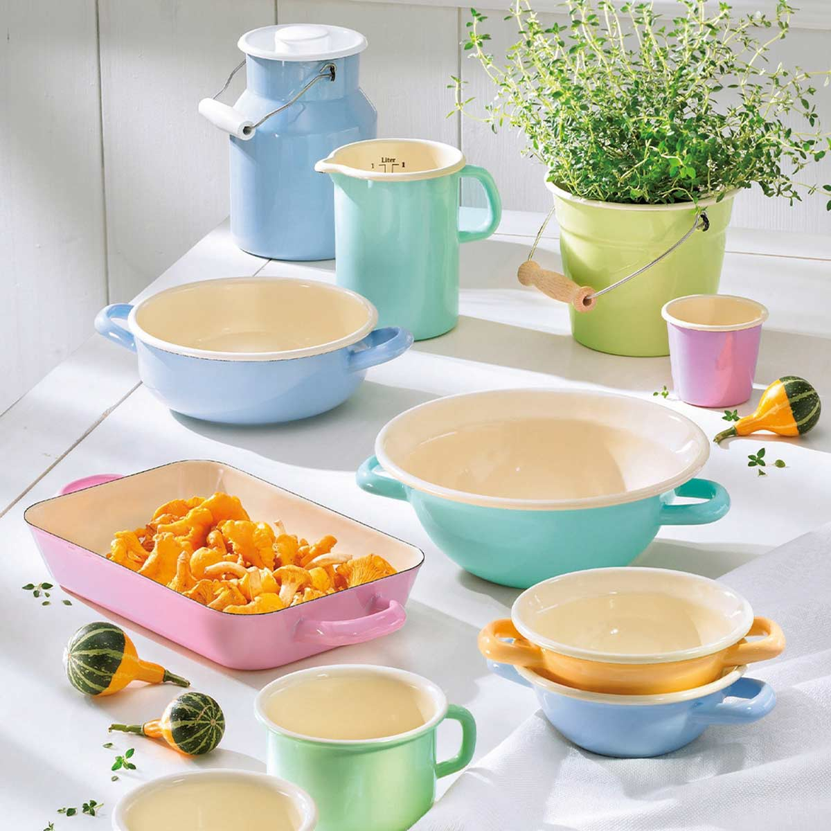 Riess Classic Pastell – Emaille-Kochgeschirr im Retro-Look