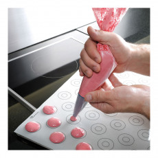 de Buyer baking mat 40x30 cm with 44 round markings - silicone