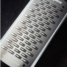 Microplane Gourmet Series Grater 2-Way Cut